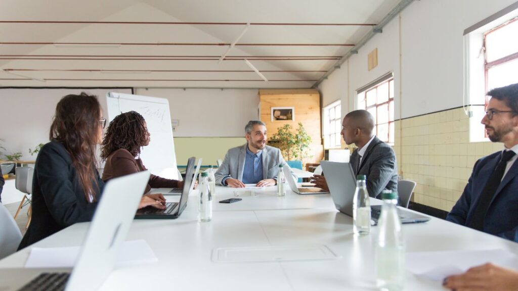 evolving dei strategies why boards must keep diverse perspectives