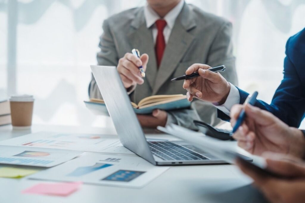 Guide to Board Meeting Protocol: From Agenda to Action